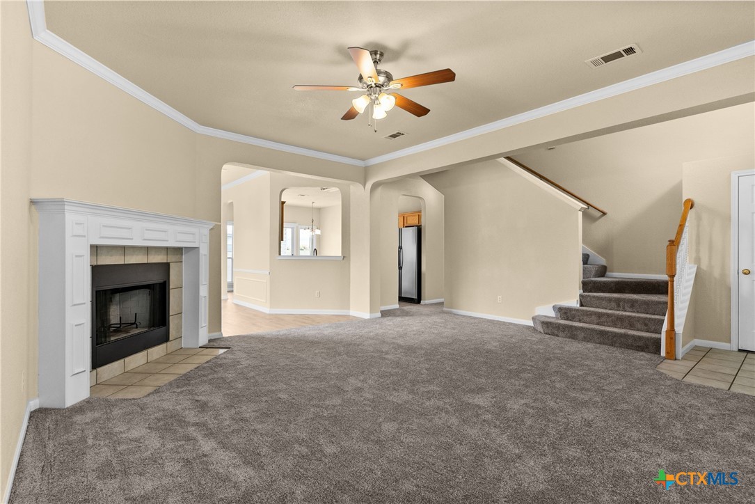 118 Lone Shadow Drive Property Photo 4