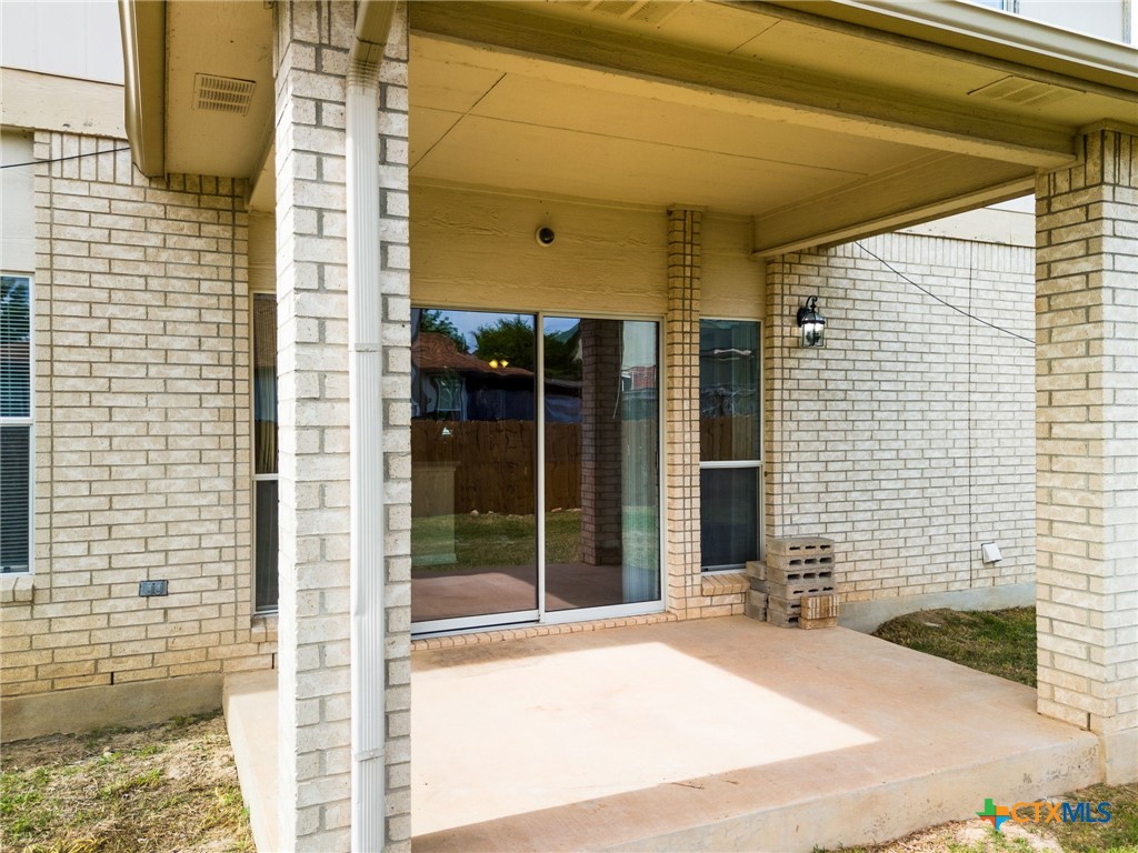 118 Lone Shadow Drive Property Photo 28