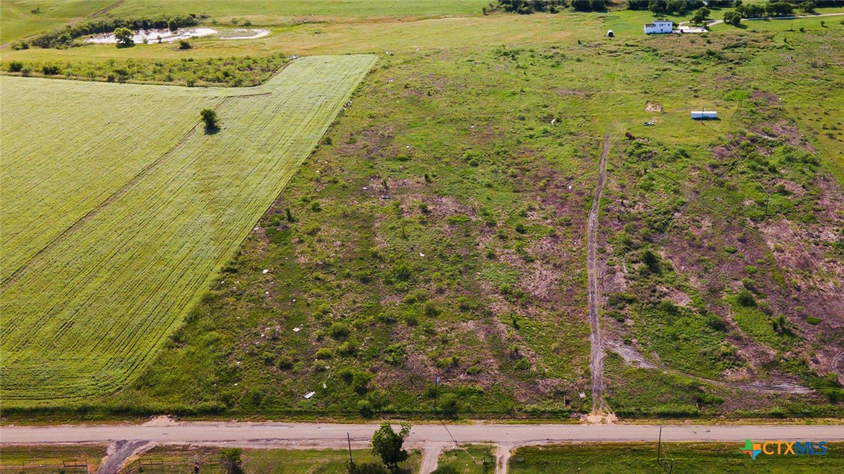 5917 Shaw Road Property Photo 2