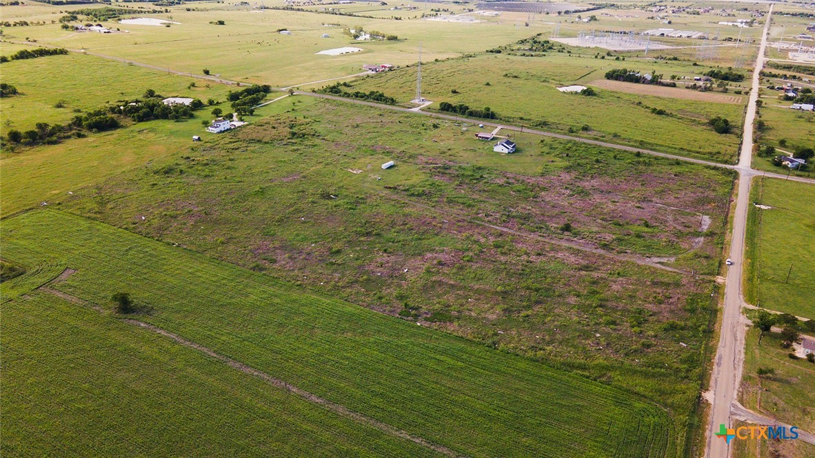 5917 Shaw Road Property Photo 4