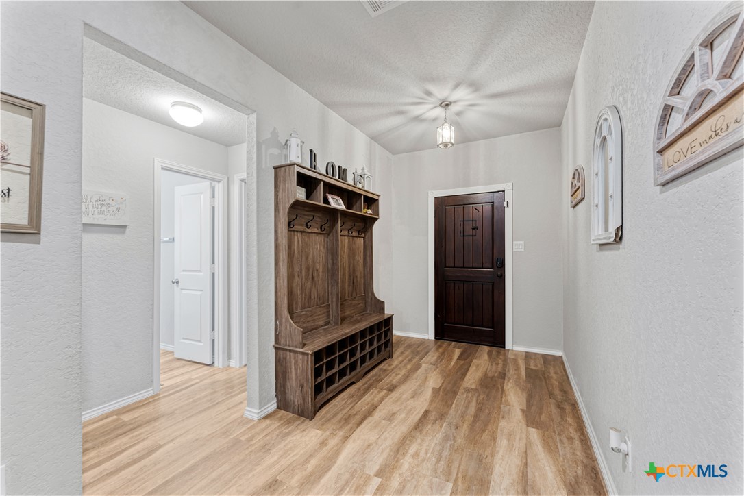 2946 Daisy Meadow Property Photo 4