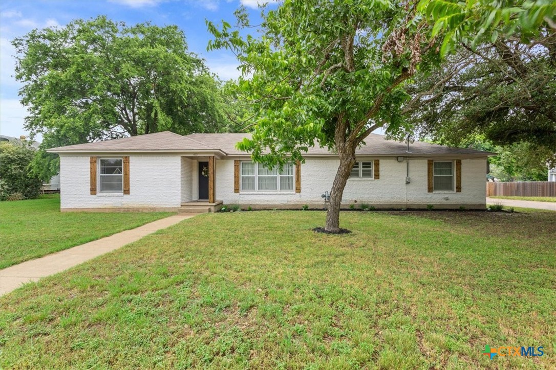 413 S Tyler Street Property Photo 2