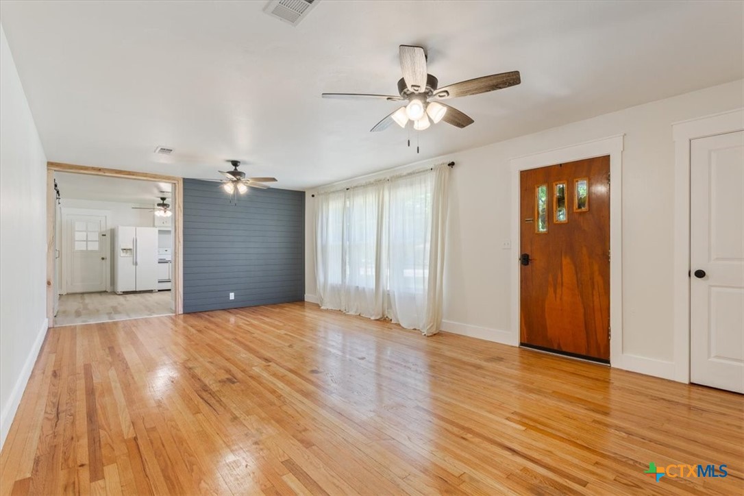 413 S Tyler Street Property Photo 4