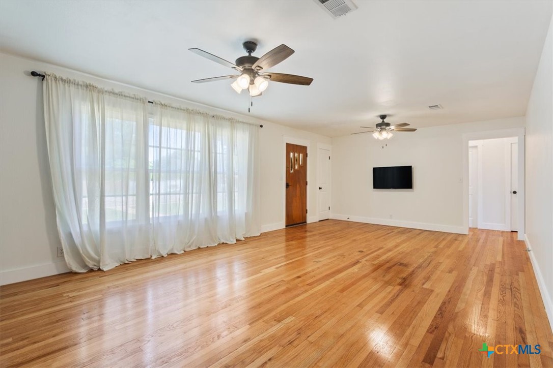 413 S Tyler Street Property Photo 6