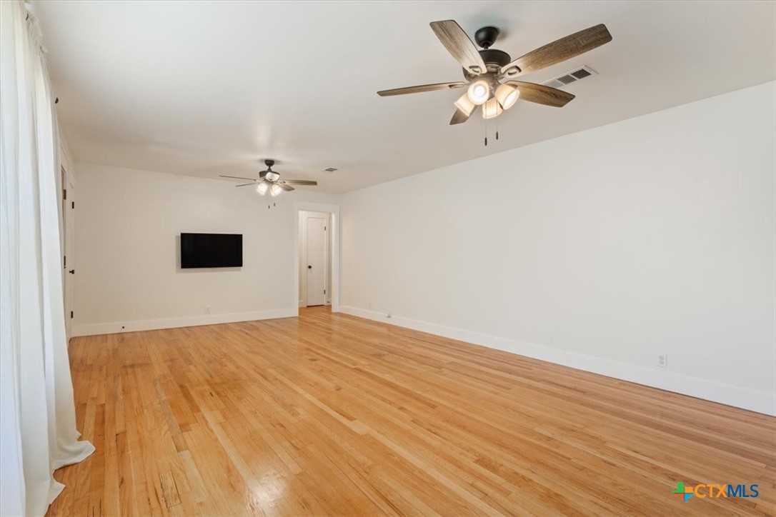 413 S Tyler Street Property Photo 7