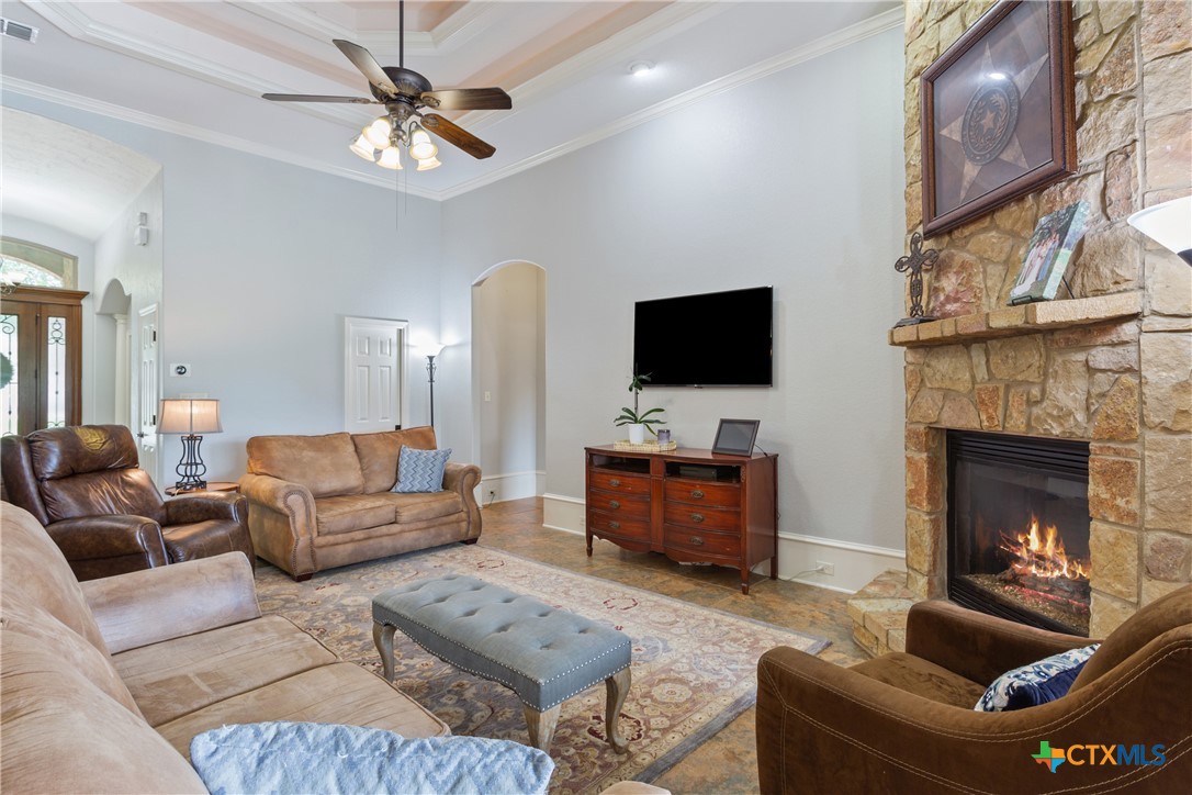 1332 Walker Circle Property Photo 10