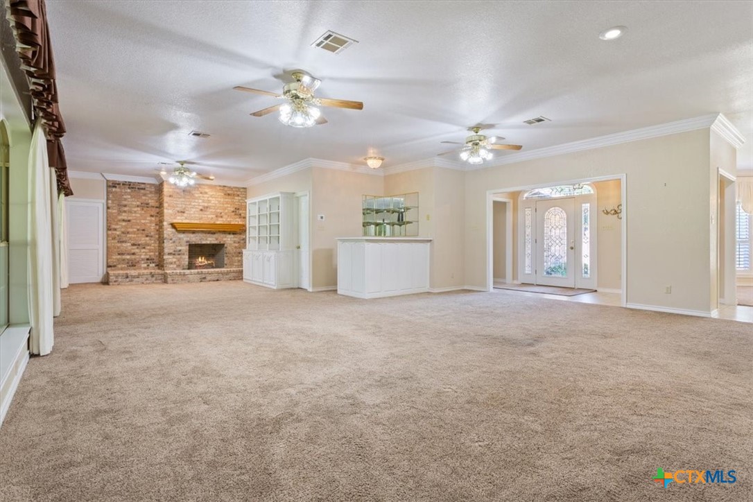 1204 Fairway Circle Property Photo 8