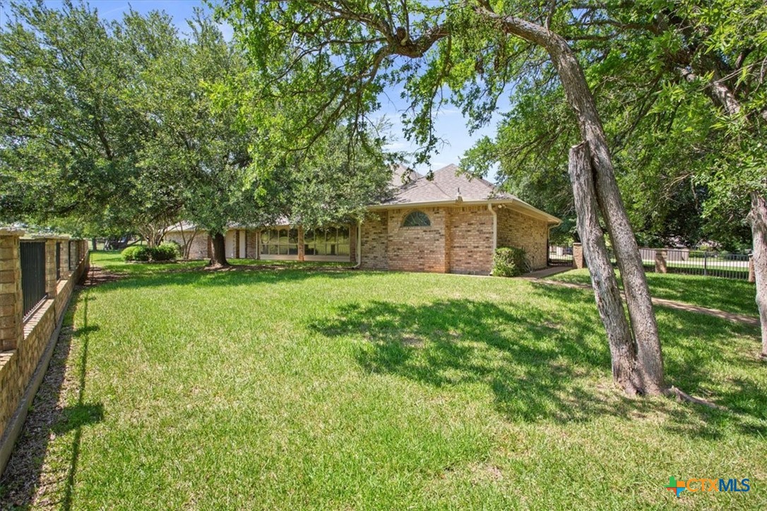 1204 Fairway Circle Property Photo 43