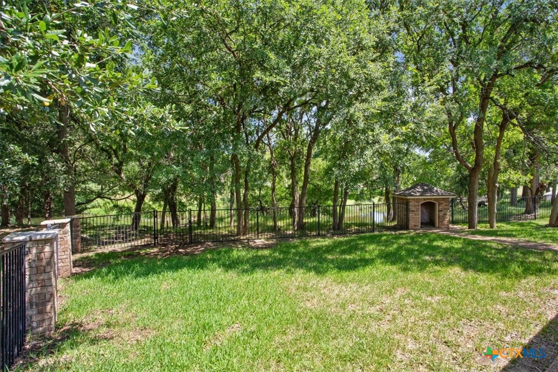 1204 Fairway Circle Property Photo 44