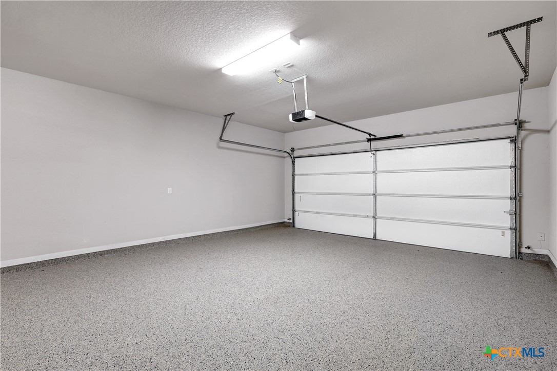 513 Foxbrook Way Property Photo 28