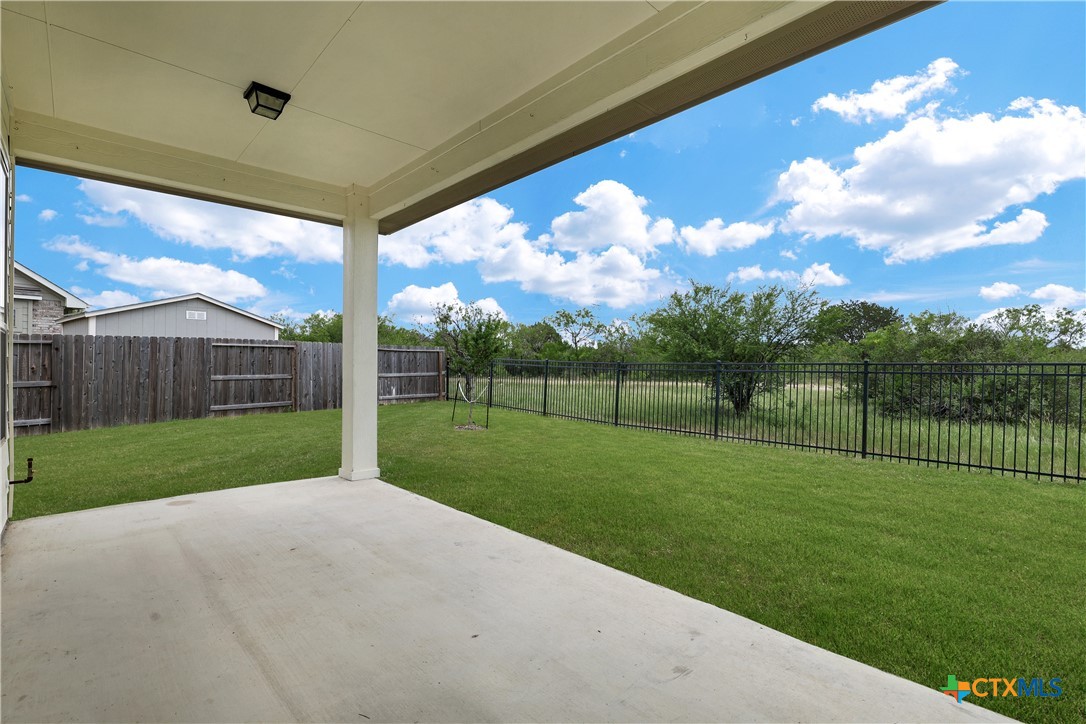 513 Foxbrook Way Property Photo 30