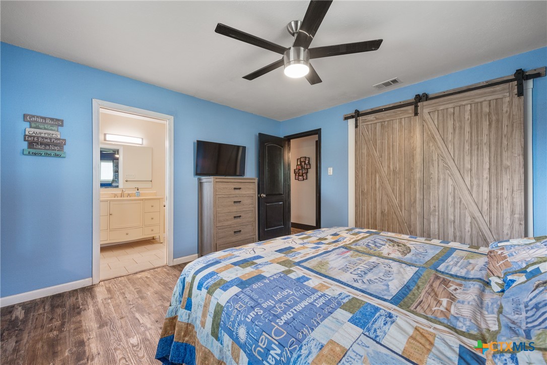 1215 Amanda Property Photo 14