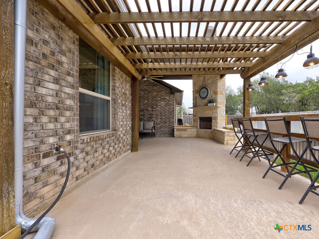 599 Mission Hill Run Property Photo 3