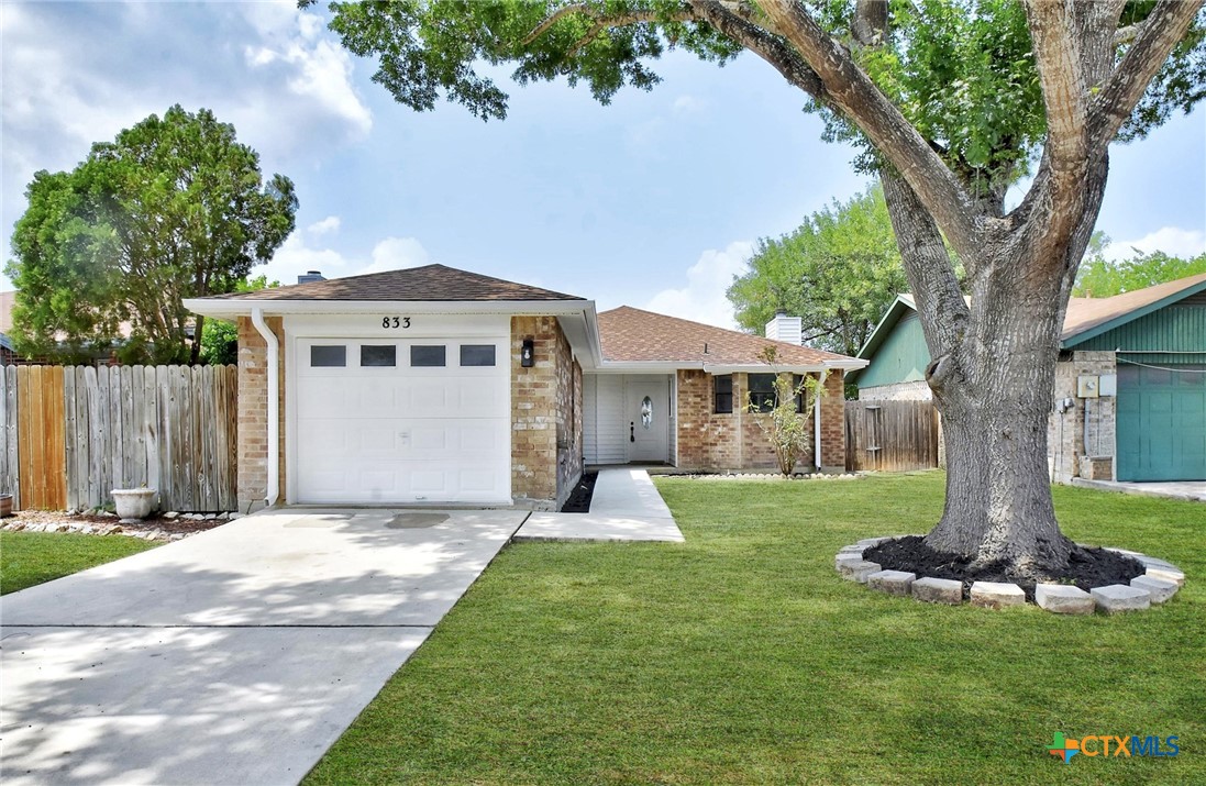 833 Bellaire Drive Property Photo 1