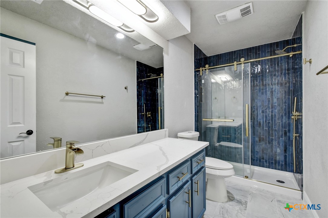 833 Bellaire Drive Property Photo 4