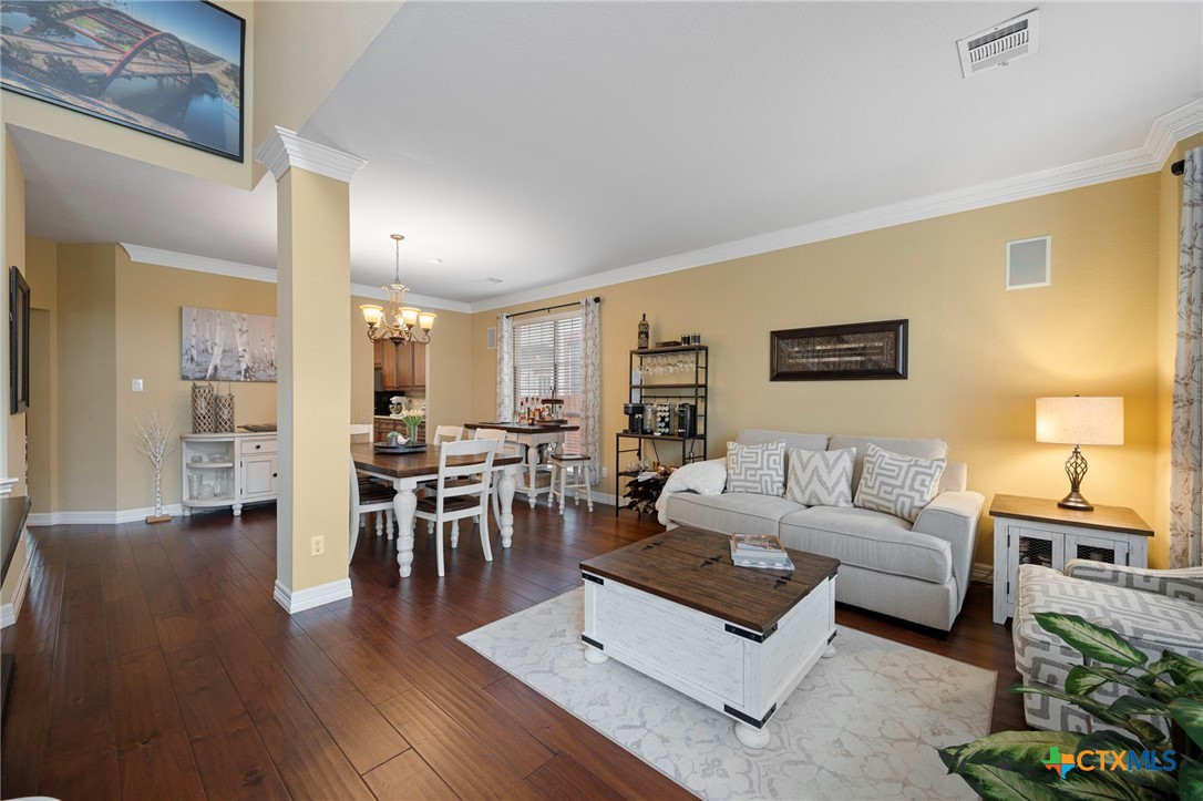 1504 Edelweiss Drive Property Photo 3