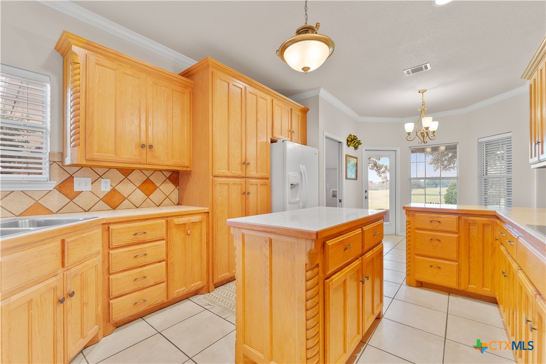 100 Wood Creek Drive Property Photo 25