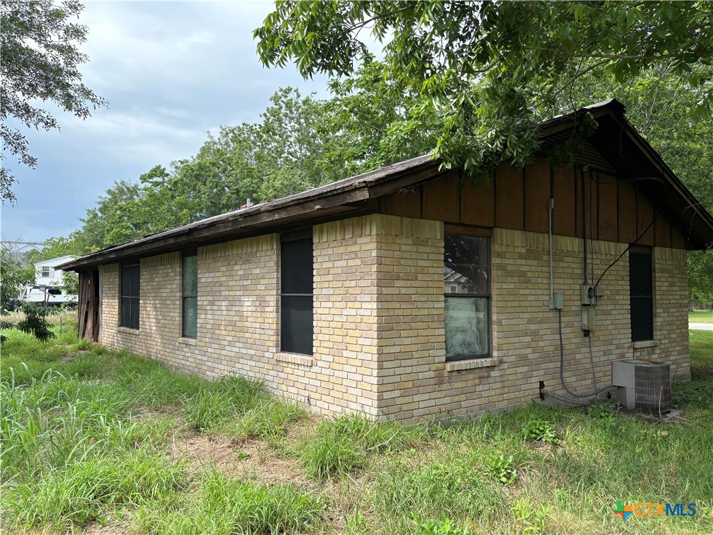 116 S Williams Property Photo 4