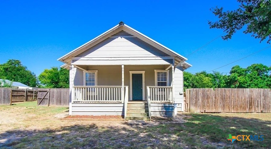 303 S Wilson Valley Drive Property Photo 1