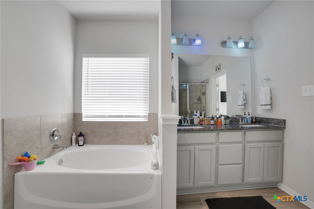 1444 Rolling Brook Drive Property Photo 16