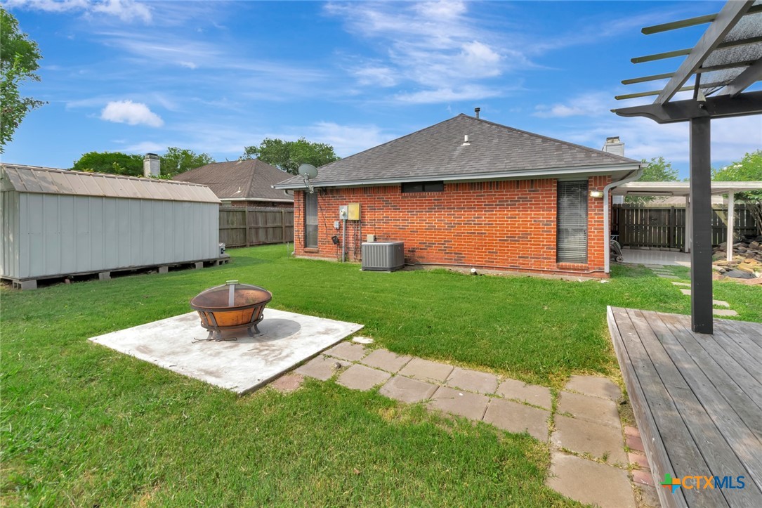 108 Bridle Lane Property Photo 35
