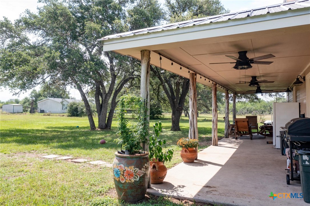 3831 Hopkinsville Road Property Photo 3