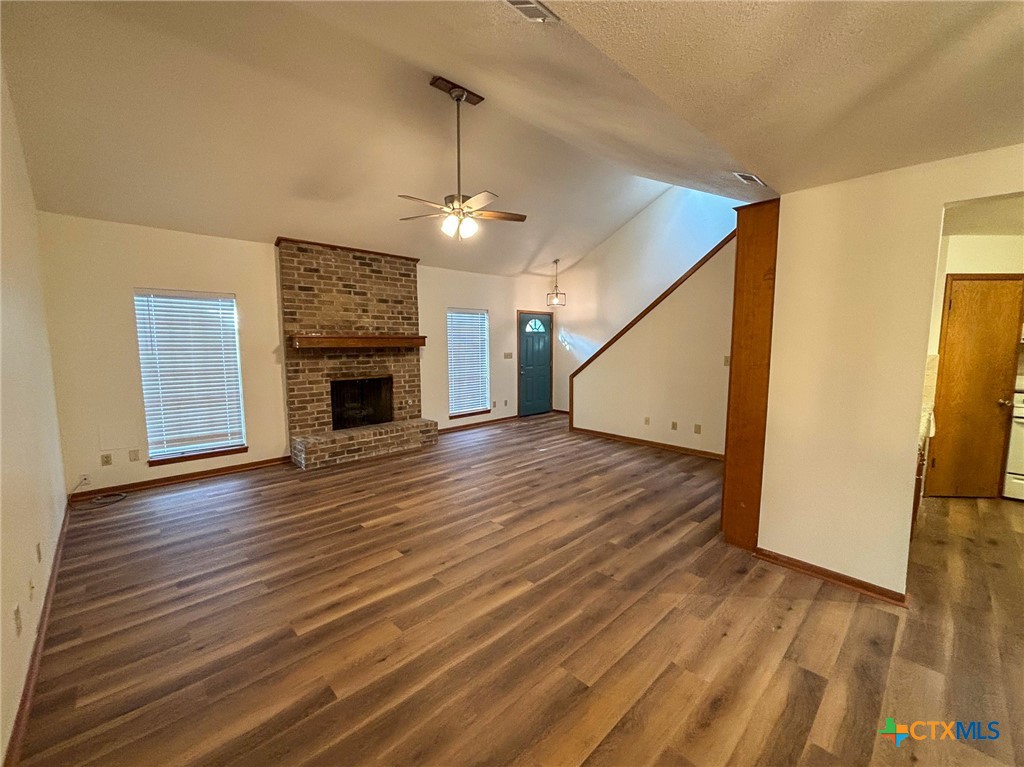 101 Maplewood 28 Property Photo 15