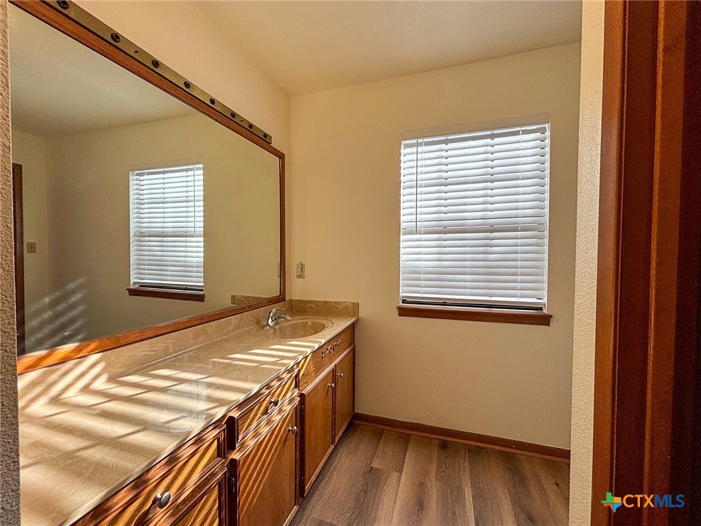 101 Maplewood 28 Property Photo 25