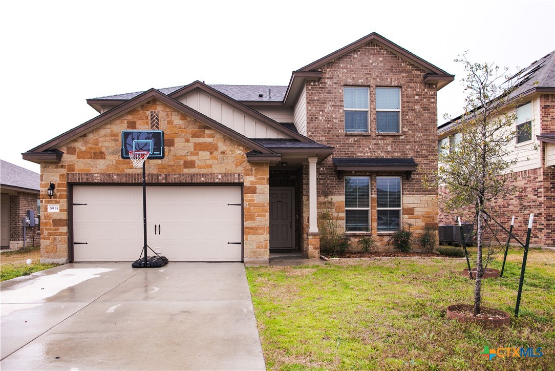 8915 Stonehollow Drive Property Photo 1