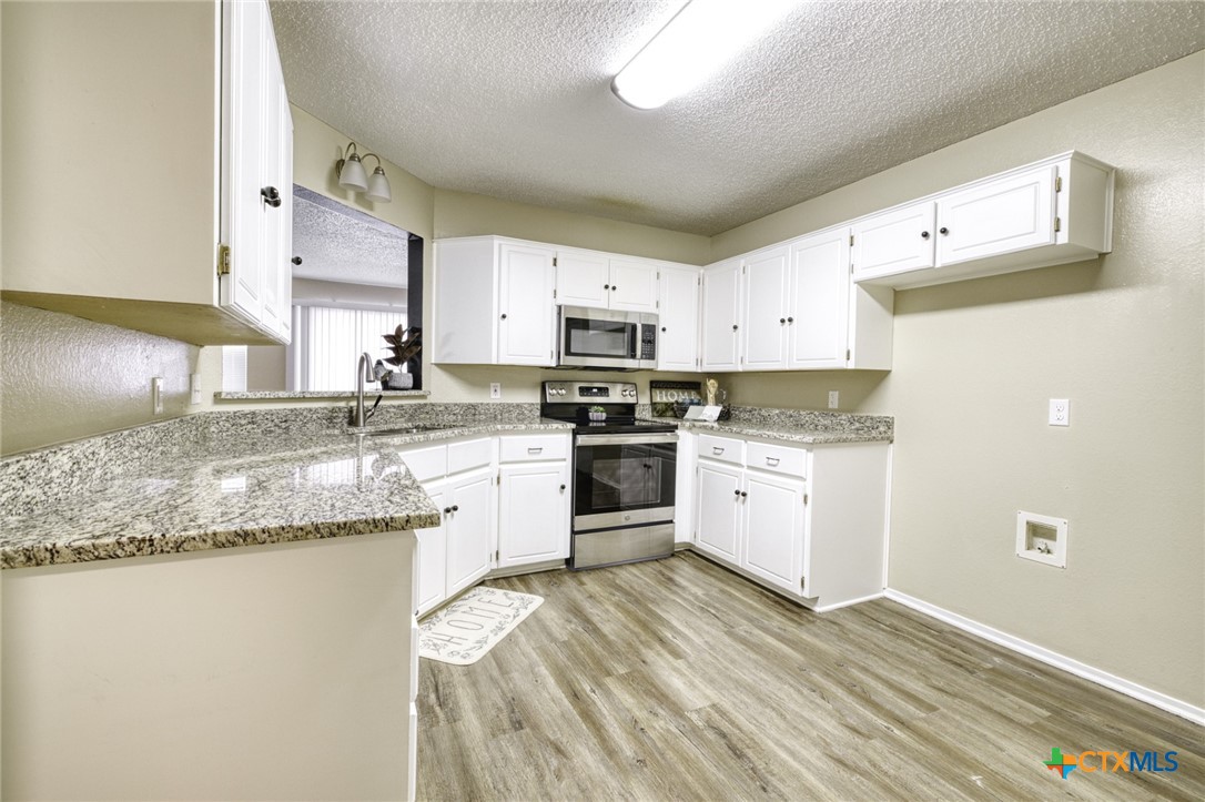 4408 Secretariat Drive Property Photo 9
