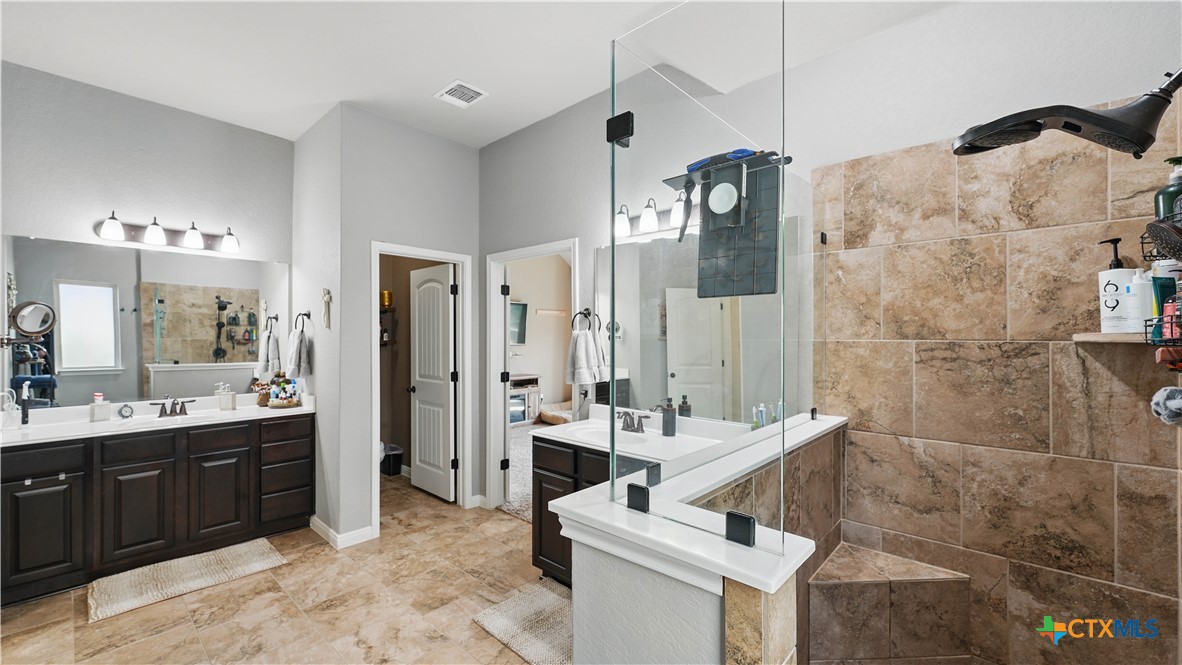 3616 Blue Cloud Drive Property Photo 12