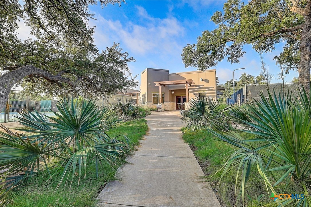 8430 Alvin High Lane Property Photo 26