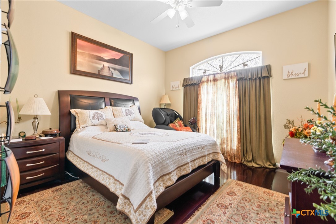 5003 Lakeshore Drive Property Photo 13