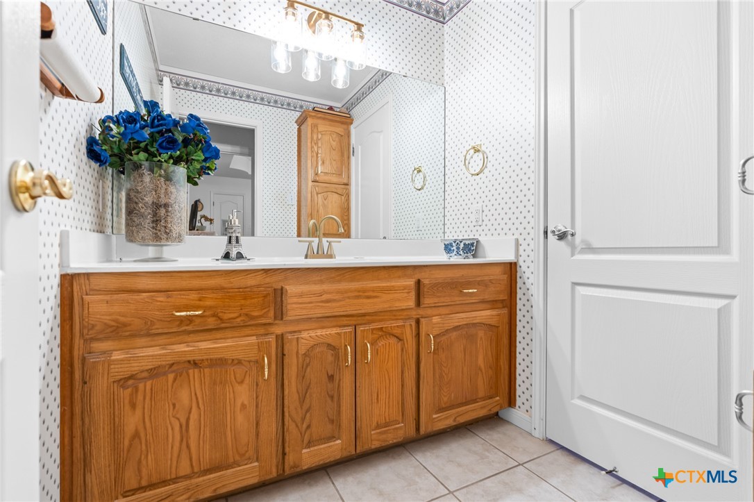 5003 Lakeshore Drive Property Photo 15
