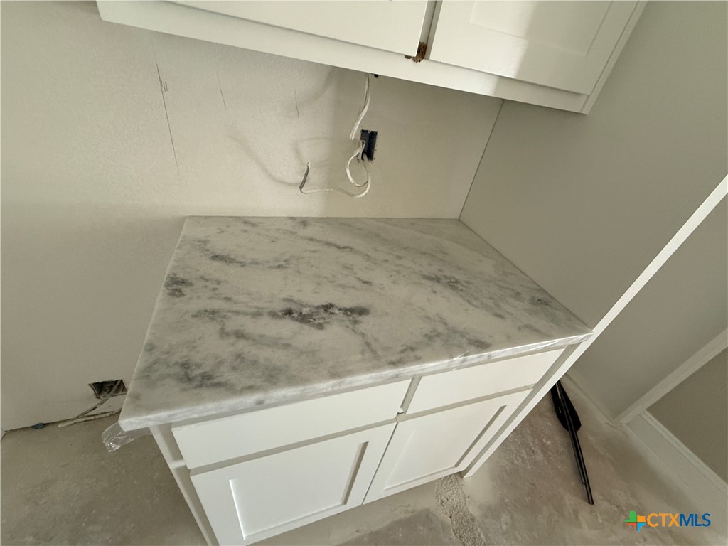 1301 Shirley Faye Lane Property Photo 8