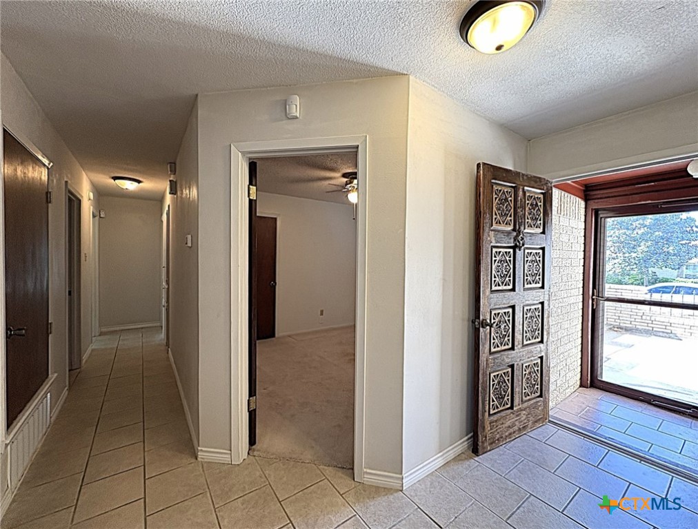1613 Velma Avenue Property Photo 17