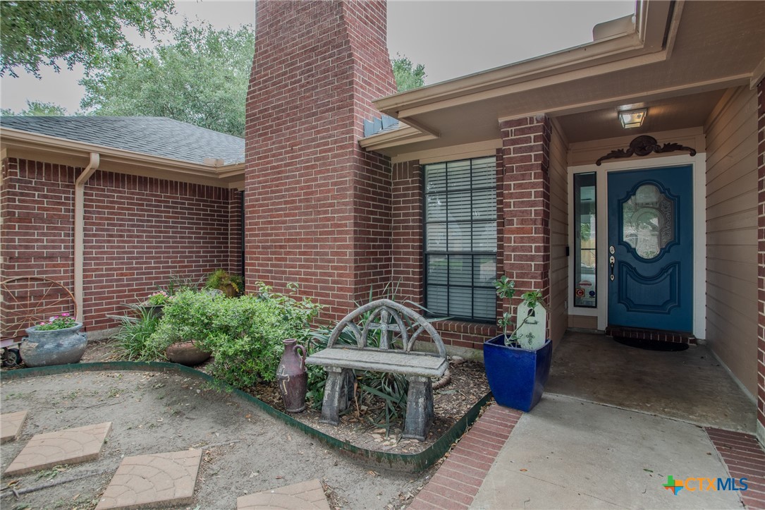 113 Ashford Drive Property Photo 4