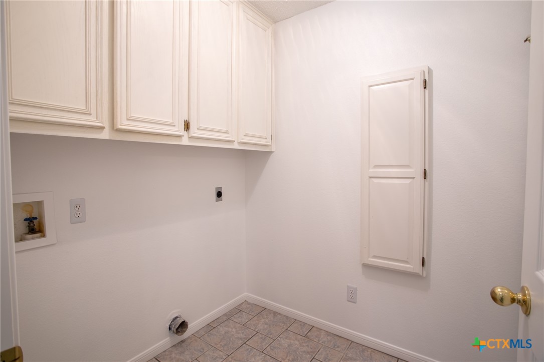 113 Ashford Drive Property Photo 13