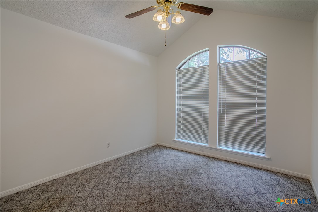 113 Ashford Drive Property Photo 20