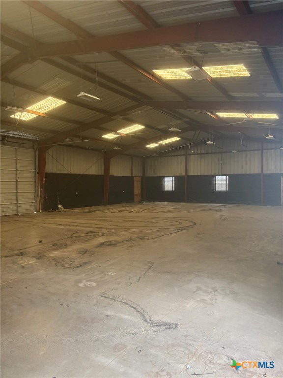 5311 Country Club Drive Property Photo 14