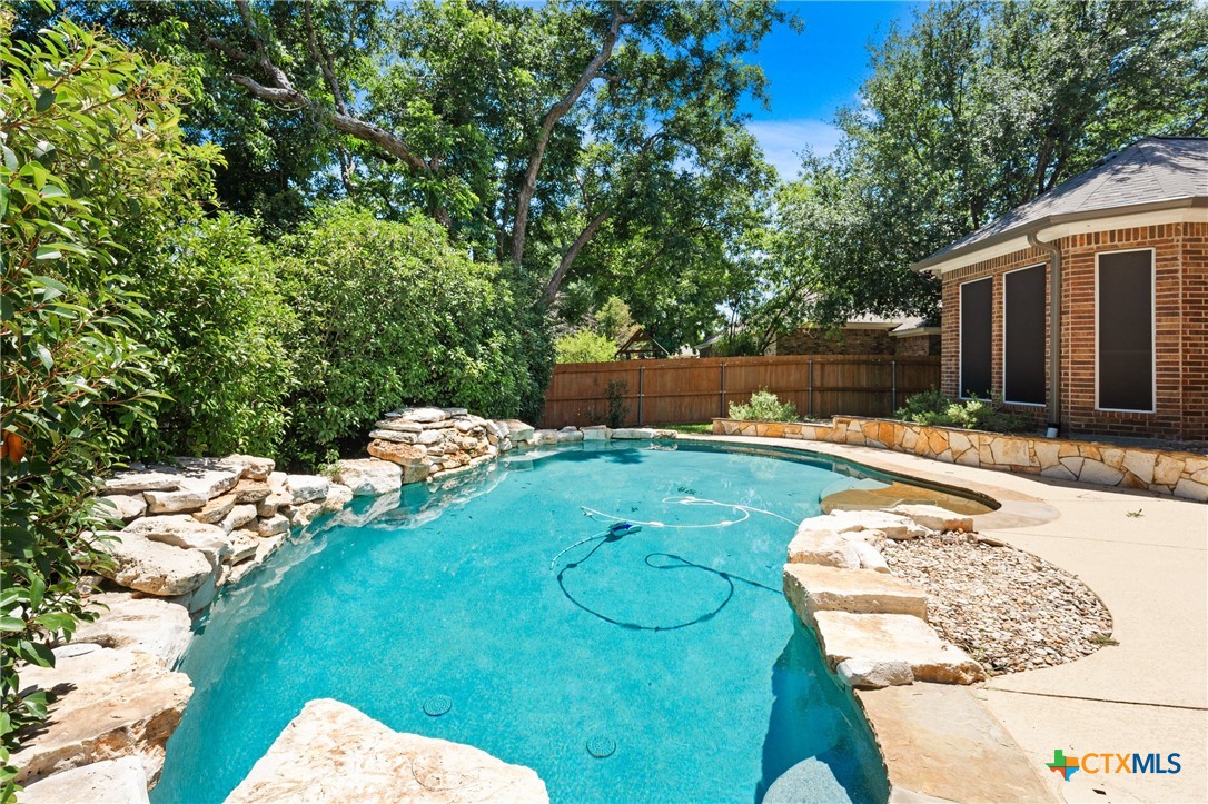5905 Turtle Creek Trail Property Photo 37