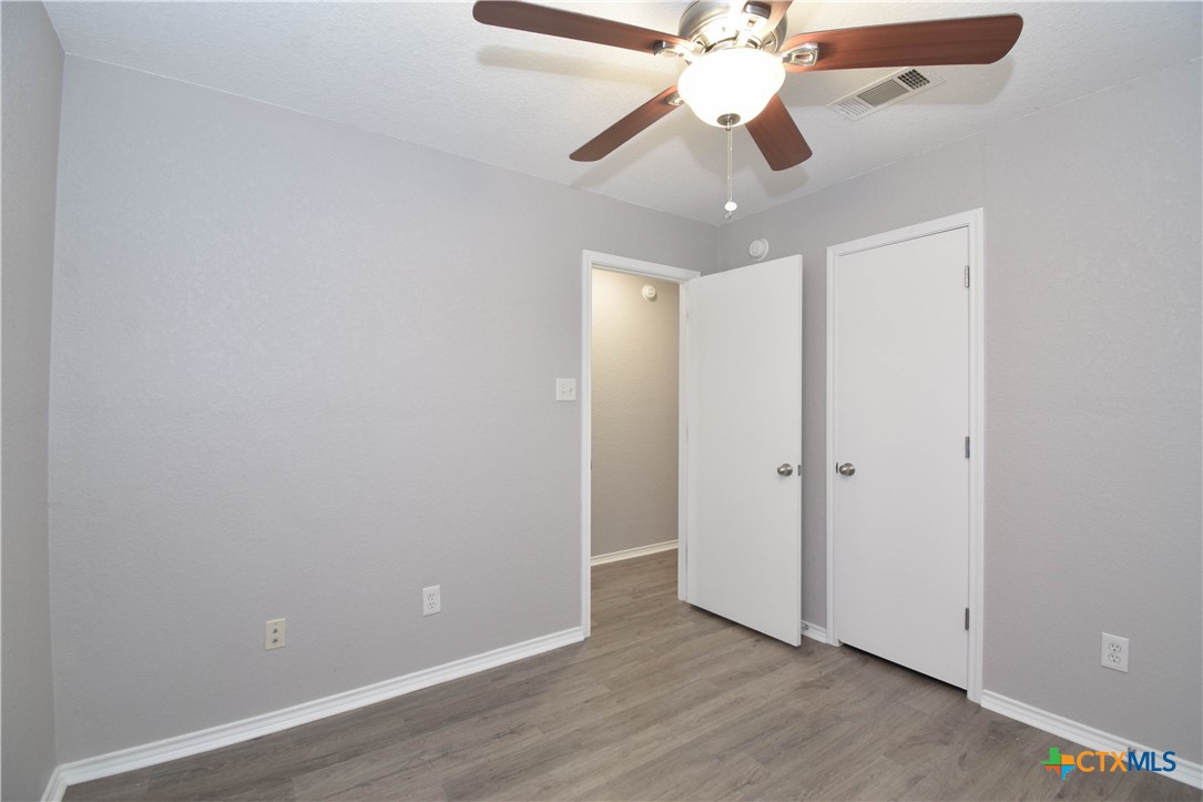 1614 Twisted Oak Drive Property Photo 26