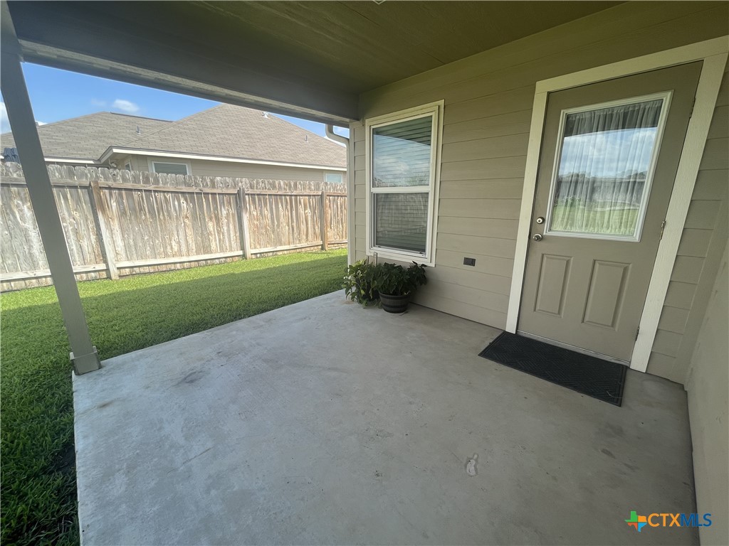 906 2nd Street Property Photo 23