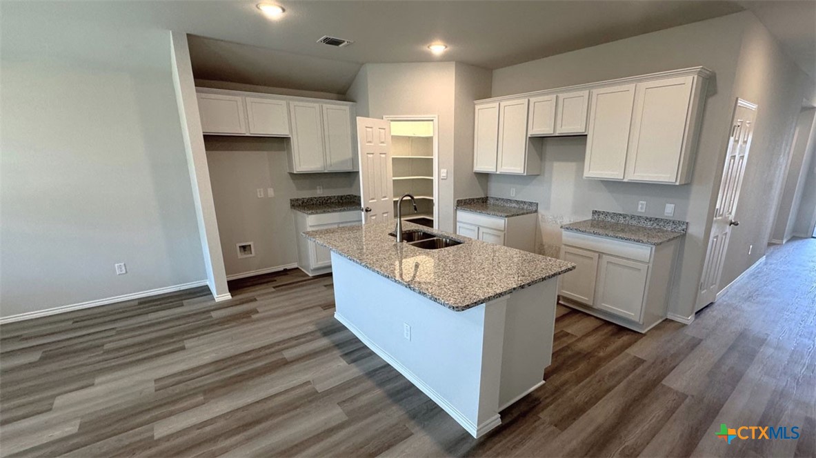 2217 Oregano Court Property Photo 5