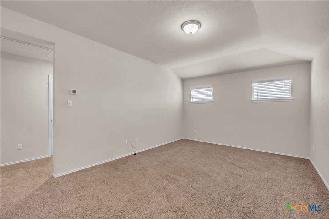 6106 Amelia Earhart Boulevard Property Photo 14