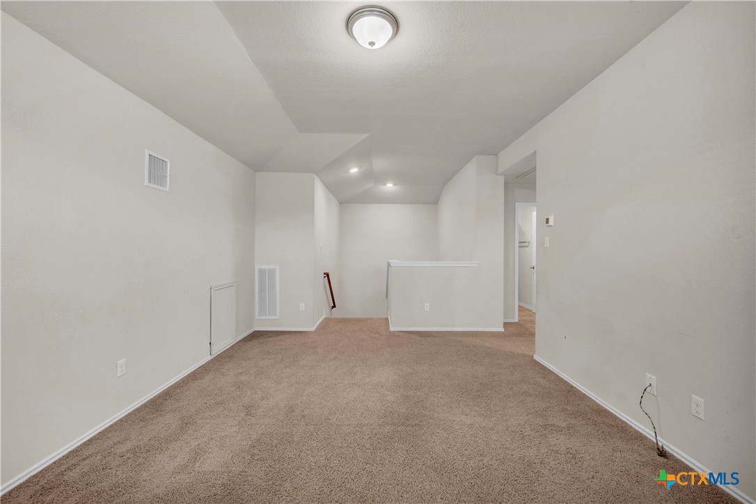 6106 Amelia Earhart Boulevard Property Photo 15