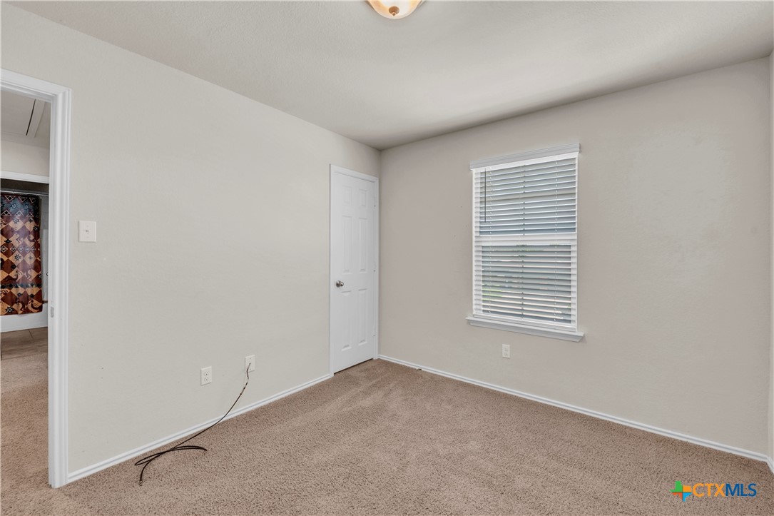 6106 Amelia Earhart Boulevard Property Photo 16