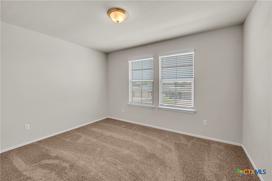 6106 Amelia Earhart Boulevard Property Photo 17
