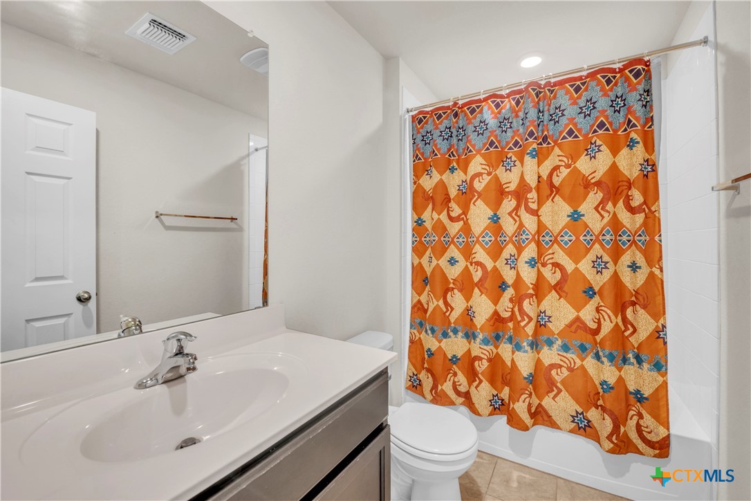 6106 Amelia Earhart Boulevard Property Photo 18