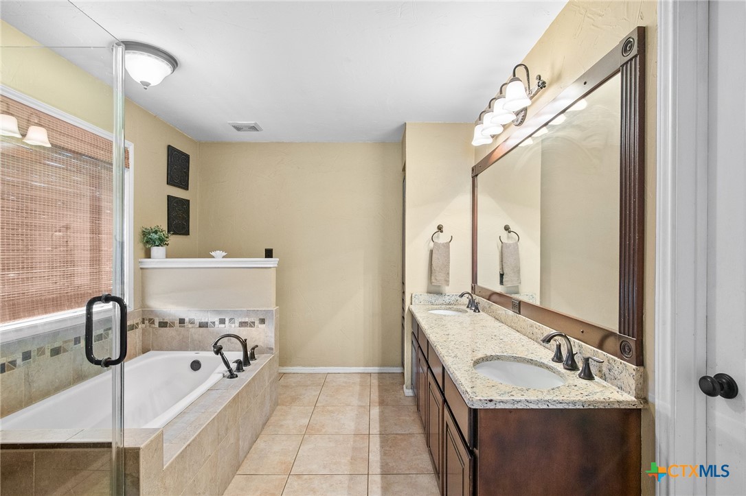 4 Longview Drive Property Photo 16